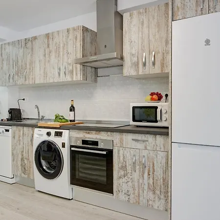 Mamba By Seric,15' Walking To The