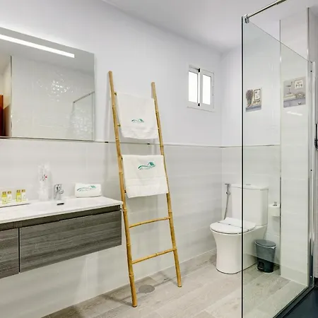 Mamba By Seric,15' Walking To The * Torremolinos