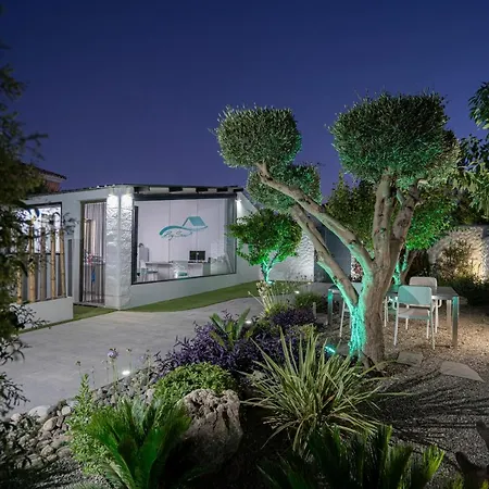 Mamba By Seric,15' Walking To The Villa *