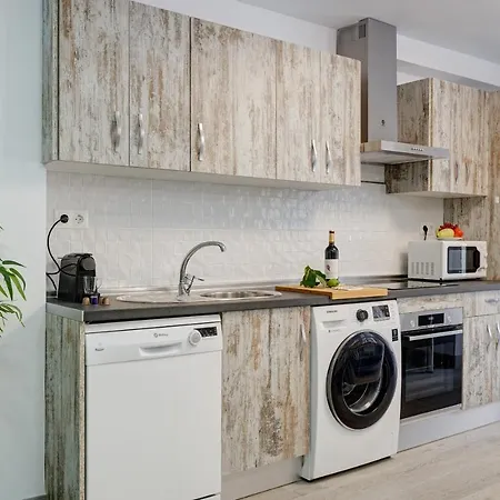 Villa Mamba By Seric,15' Walking To The