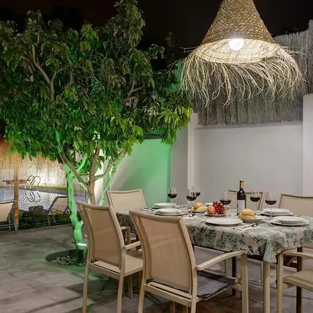 Villa Mamba By Seric,15' Walking To The Torremolinos