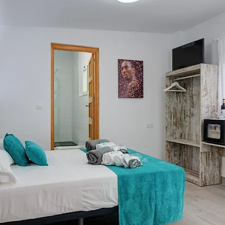 Mamba By Seric,15' Walking To The *